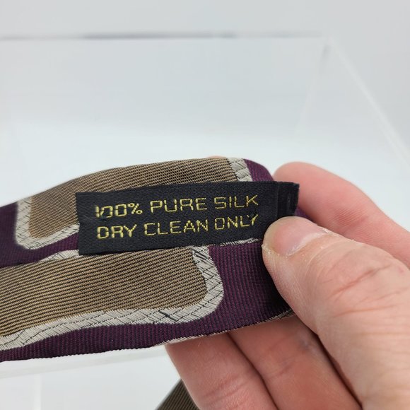 Georgio Armani neck tie - Picture 5 of 5